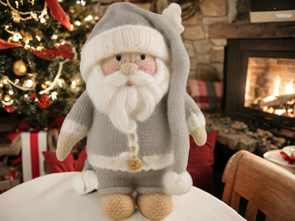 Grand Santa Knitting Pattern