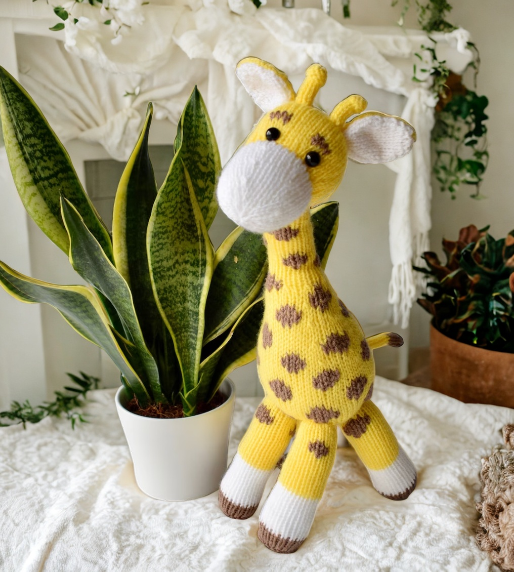 Cute Giraffe Knitting Pattern